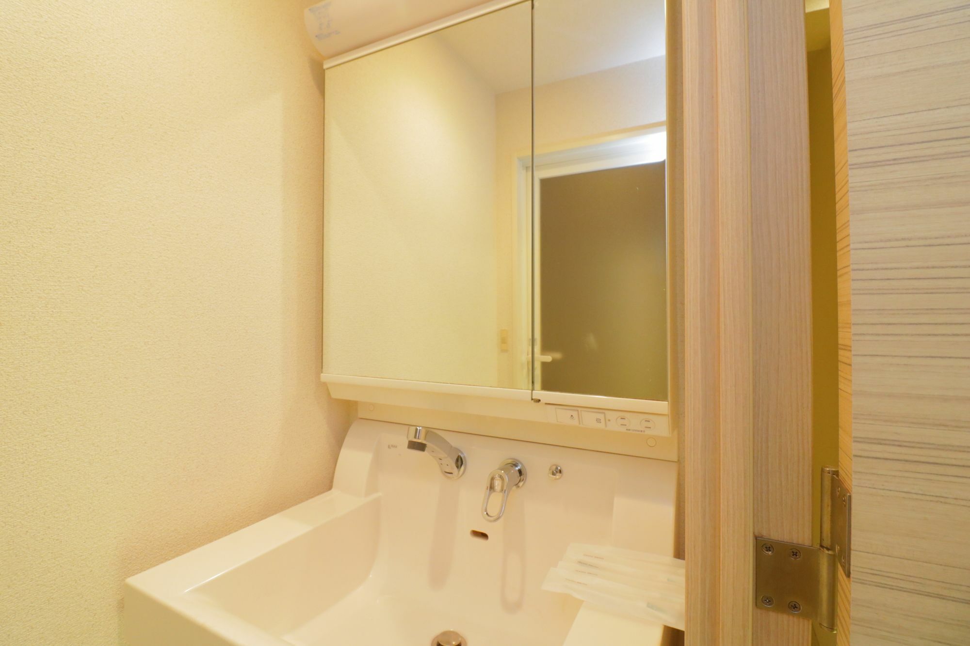 Hg Cozy Hotel No 17 通天閣前 Osaka Buitenkant foto